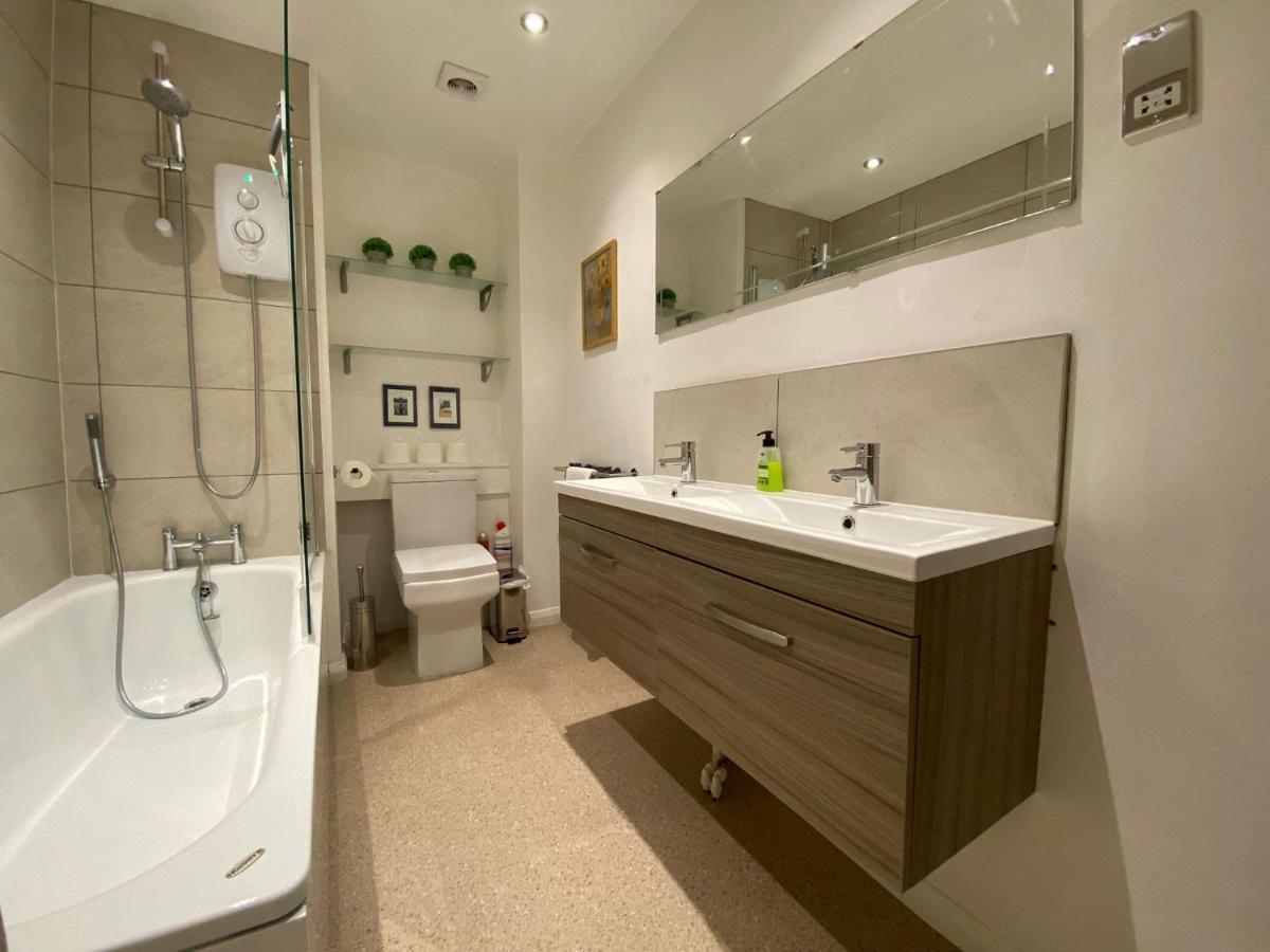 באת' Grosvenor Pad - Lovely 2-Bed Flat - Free On Street Parking מראה חיצוני תמונה